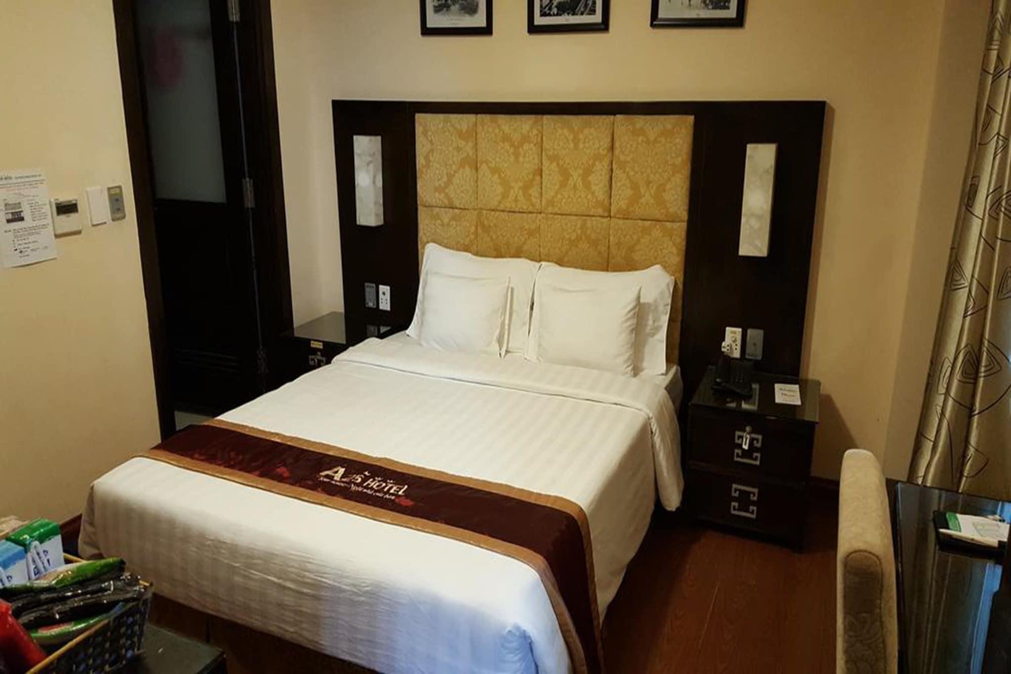 A25 Hotel - 28 Tran Quy Cap Ханой Екстериор снимка