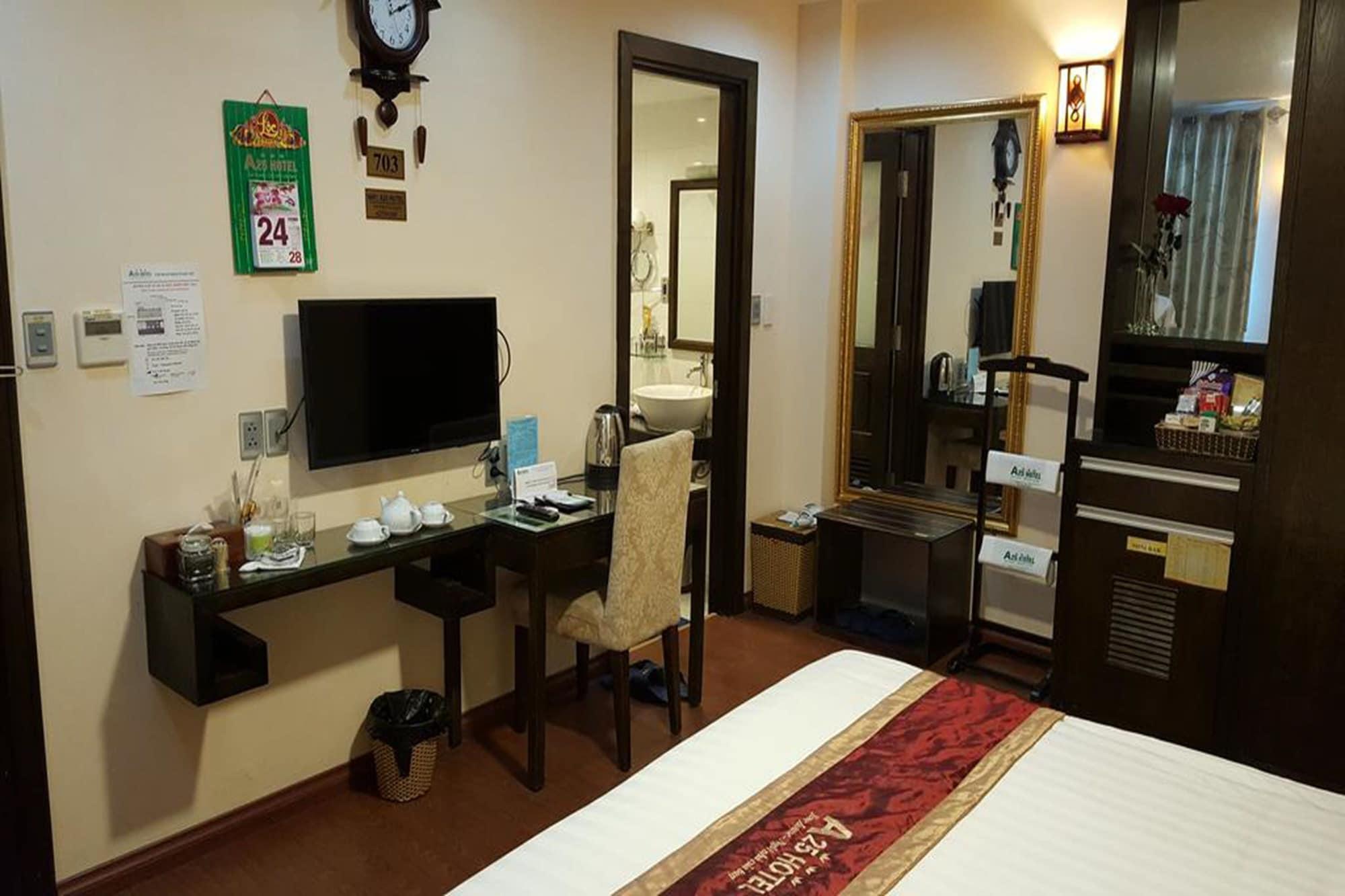 A25 Hotel - 28 Tran Quy Cap Ханой Екстериор снимка