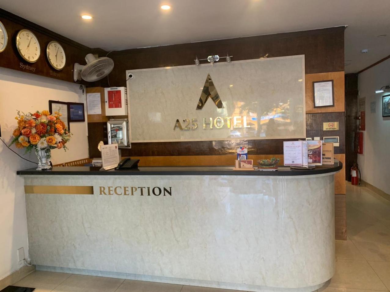A25 Hotel - 28 Tran Quy Cap Ханой Екстериор снимка