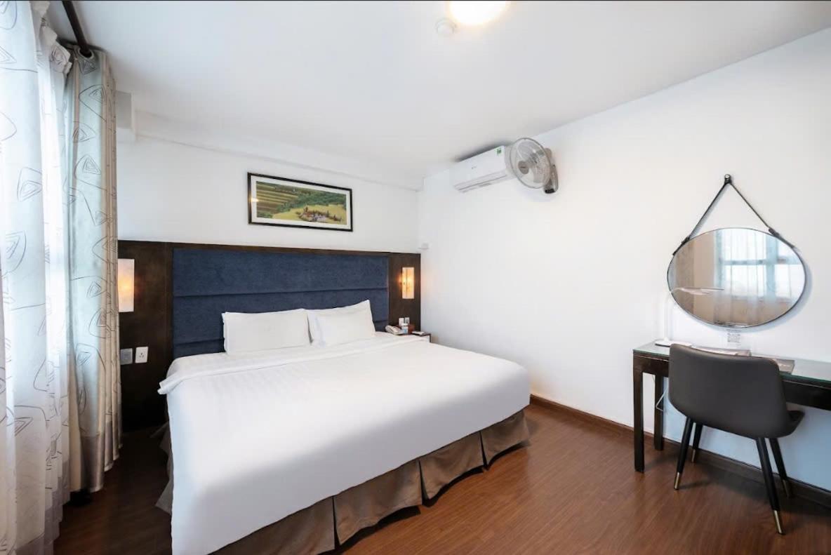 A25 Hotel - 28 Tran Quy Cap Ханой Екстериор снимка