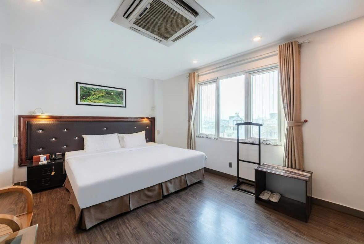 A25 Hotel - 28 Tran Quy Cap Ханой Екстериор снимка